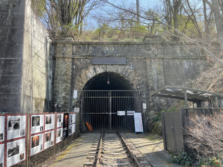 旧大日影鉄道隧道・旧深澤鉄道隧道及び周辺の隧道遺構　旧大日影鉄道隧道